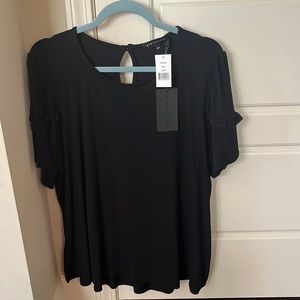 Gibsonlook Ruffle Sleeve Top